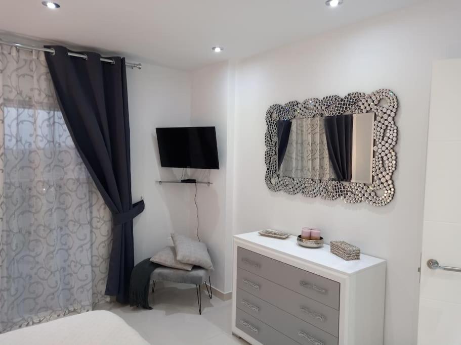 Apartamento Con Impresionantes Vistas Y Piscina Адехе Екстериор снимка