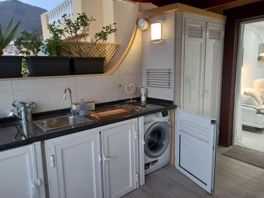 Apartamento Con Impresionantes Vistas Y Piscina Адехе Екстериор снимка