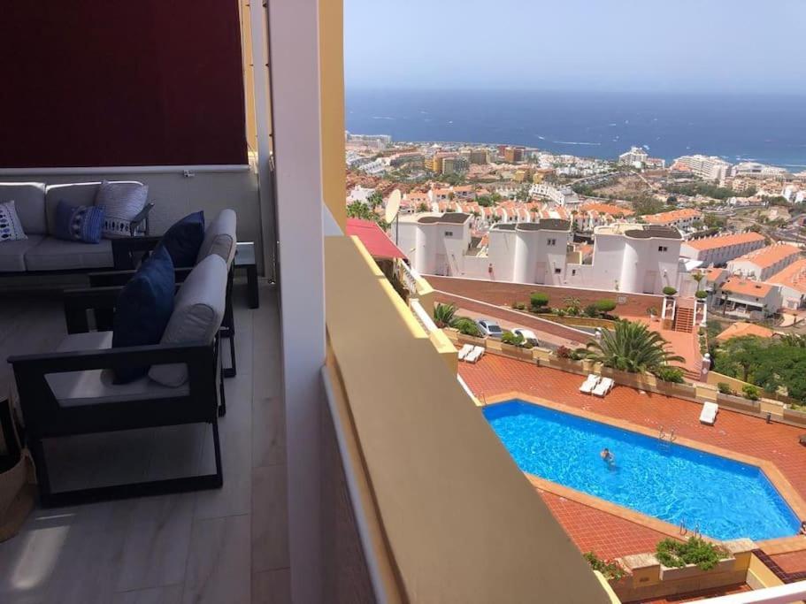 Apartamento Con Impresionantes Vistas Y Piscina Адехе Екстериор снимка