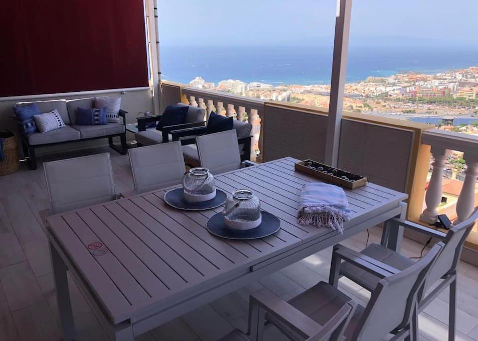 Apartamento Con Impresionantes Vistas Y Piscina Адехе Екстериор снимка
