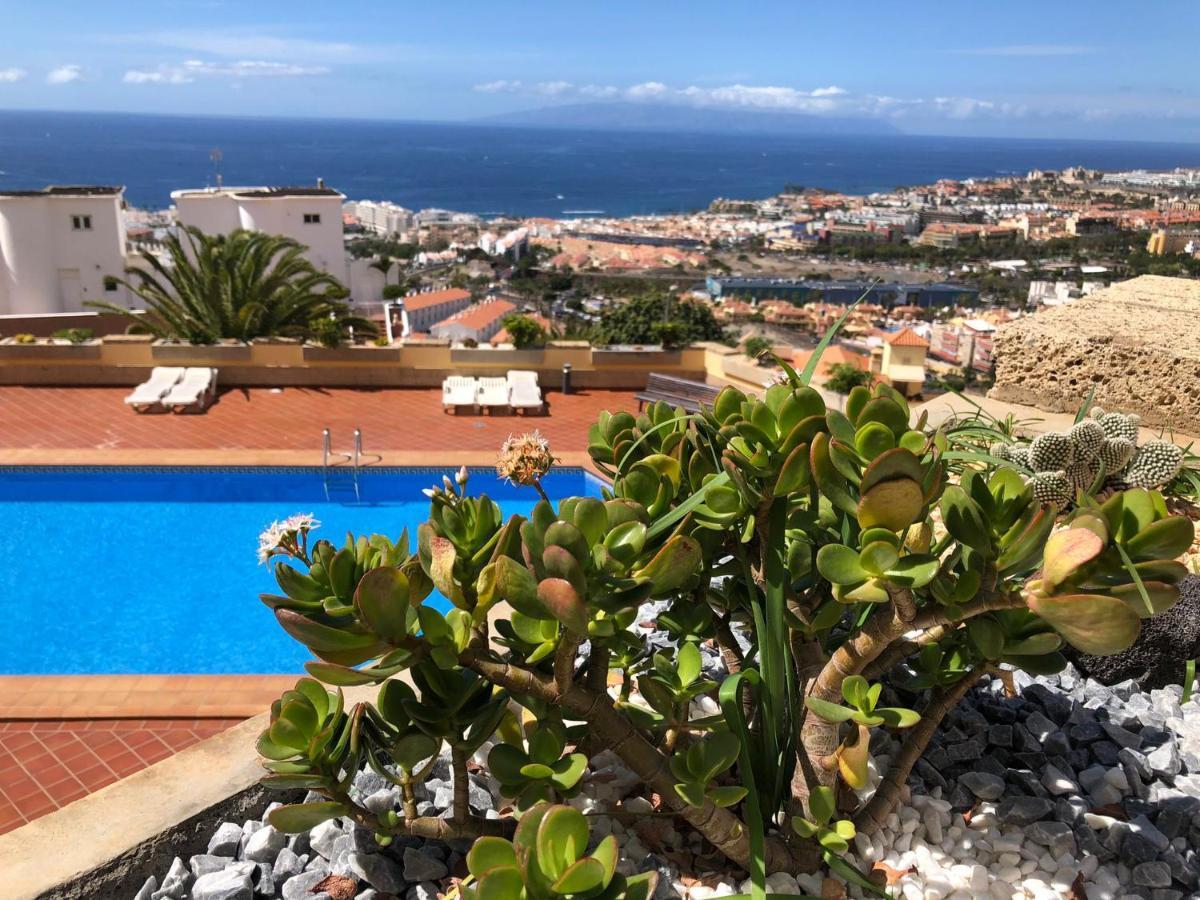 Apartamento Con Impresionantes Vistas Y Piscina Адехе Екстериор снимка