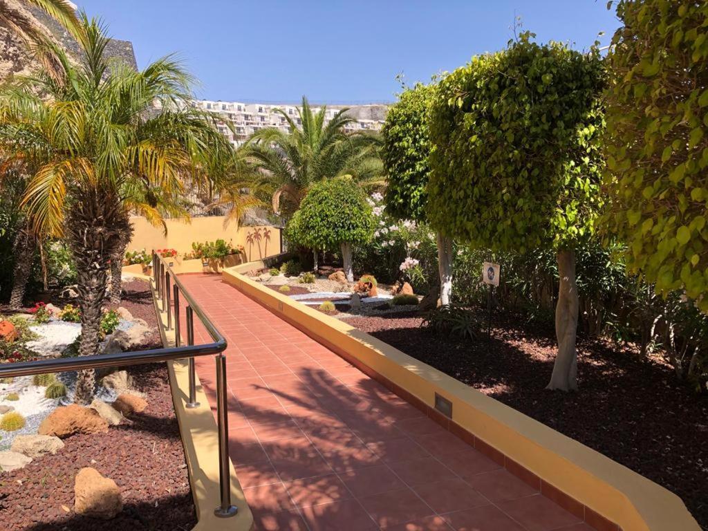 Apartamento Con Impresionantes Vistas Y Piscina Адехе Екстериор снимка