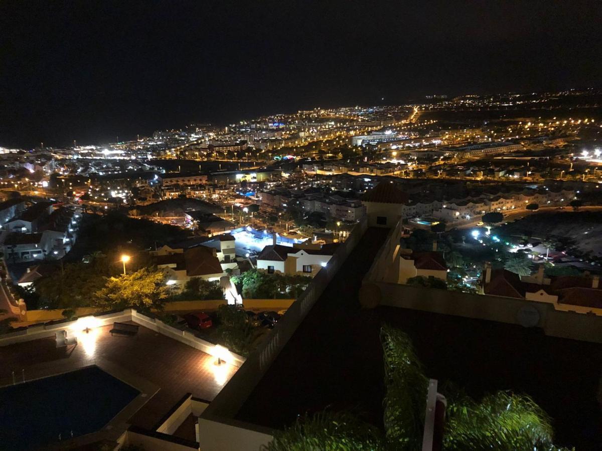 Apartamento Con Impresionantes Vistas Y Piscina Адехе Екстериор снимка