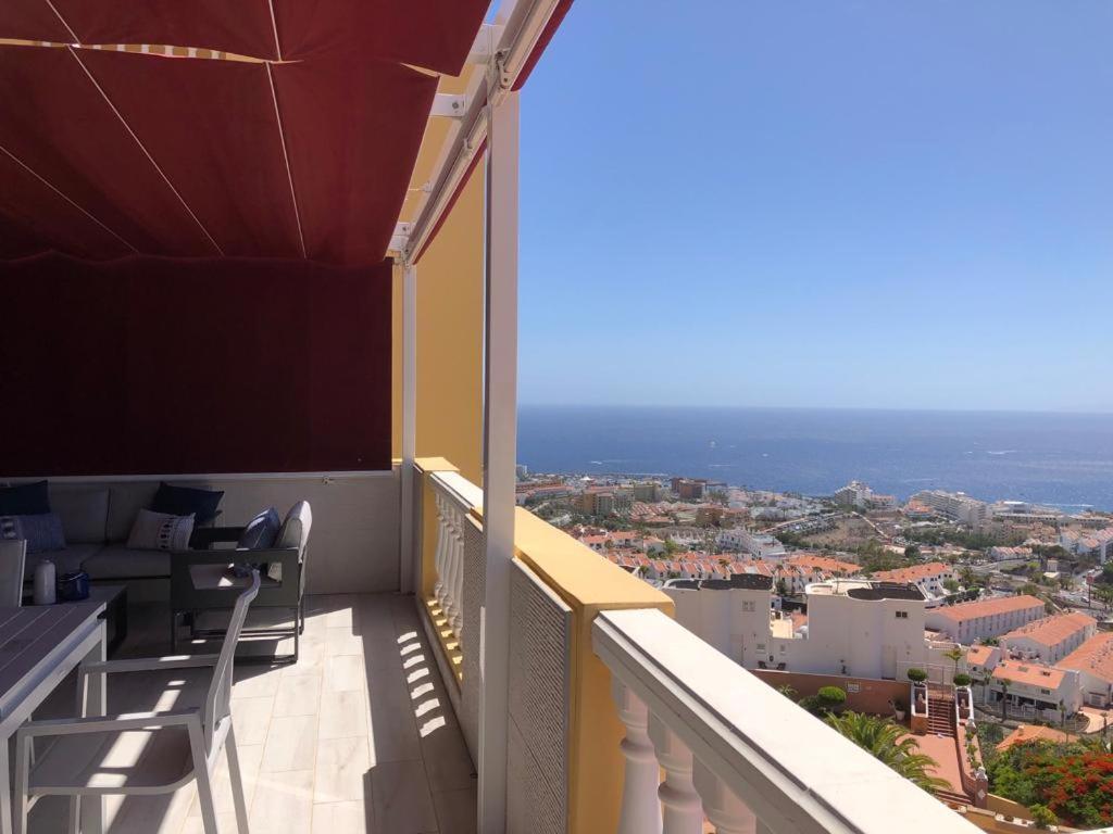 Apartamento Con Impresionantes Vistas Y Piscina Адехе Екстериор снимка